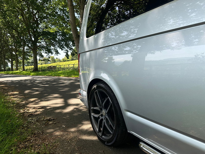 Volkswagen Transporter 2.0 TDI T28 BlueMotion Tech Highline Panel Van 5dr Diesel Manual FWD SWB Euro 6 (s/s) (102 ps) 5dr Manual 2026