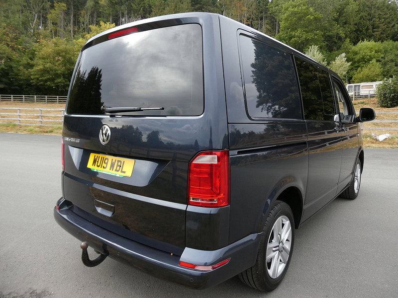 Volkswagen Transporter 2.0 TDI T32 BlueMotion Tech Highline Kombi Double Cab 5dr Diesel DSG FWD SWB Euro 6 (s/s) (150 ps) 5dr Automatic 2026