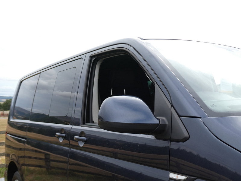 Volkswagen Transporter 2.0 TDI T32 BlueMotion Tech Highline Kombi Double Cab 5dr Diesel DSG FWD SWB Euro 6 (s/s) (150 ps) 5dr Automatic 2026