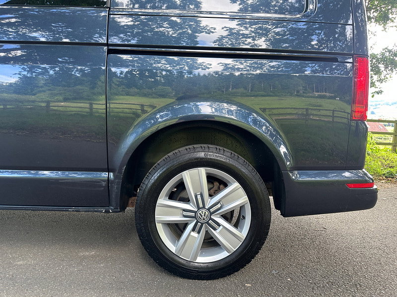 Volkswagen Transporter 2.0 TDI T32 BlueMotion Tech Highline Kombi Double Cab 5dr Diesel DSG FWD SWB Euro 6 (s/s) (150 ps) 5dr Automatic 2026
