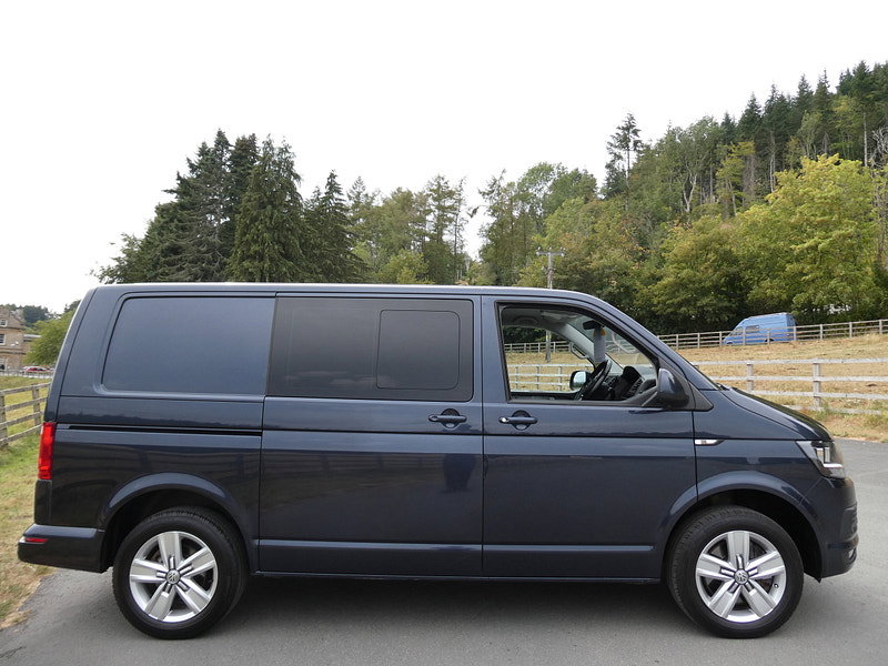 Volkswagen Transporter 2.0 TDI T32 BlueMotion Tech Highline Kombi Double Cab 5dr Diesel DSG FWD SWB Euro 6 (s/s) (150 ps) 5dr Automatic 2026