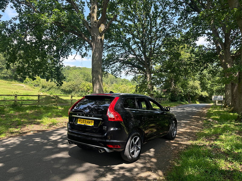 Volvo XC60 2.4 D5 R-Design Nav SUV 5dr Diesel Geartronic AWD Euro 5 (215 ps) 5dr Automatic 2026