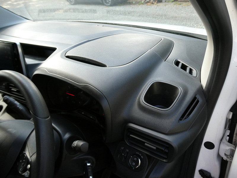 Vauxhall Combo 1.5 Turbo D 2300 Sportive Panel Van 4dr Diesel Manual L1 H1 Euro 6 (100 ps) 4dr Manual 2026