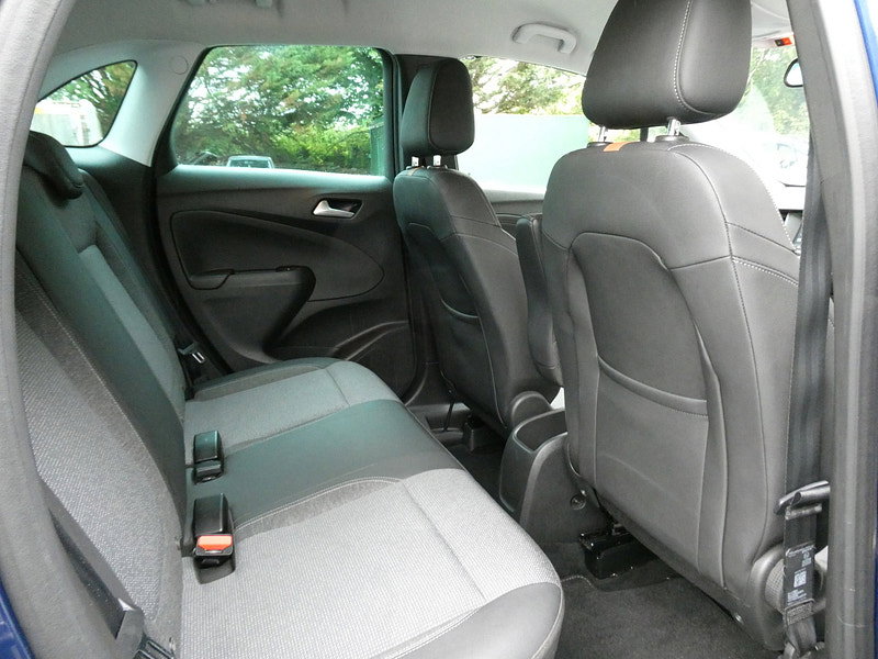 Vauxhall Crossland 1.2 Turbo Elite SUV 5dr Petrol Manual Euro 6 (s/s) (110 ps) 5dr Manual 2026