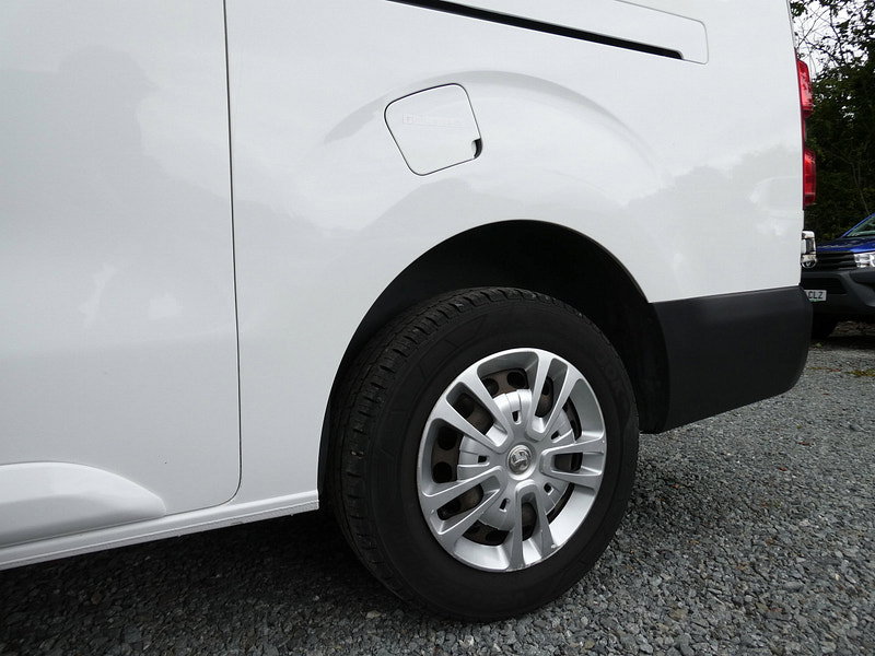 Vauxhall Vivaro 1.5 Turbo D 2900 Sportive Panel Van 5dr Diesel Manual L2 H1 Euro 6 (s/s) (100 ps) 5dr Manual 2026