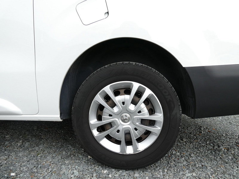 Vauxhall Vivaro 1.5 Turbo D 2900 Sportive Panel Van 5dr Diesel Manual L2 H1 Euro 6 (s/s) (100 ps) 5dr Manual 2026