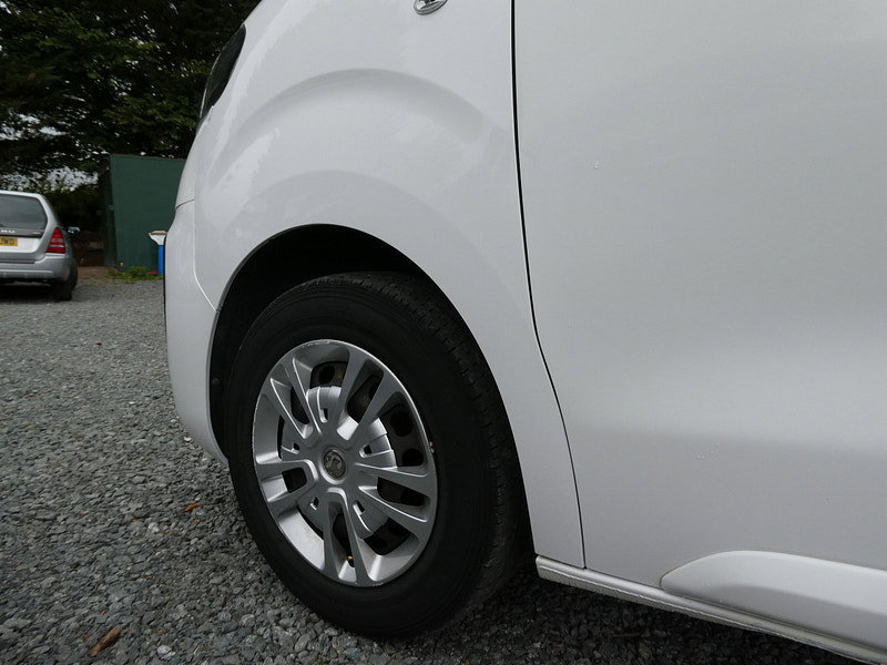 Vauxhall Vivaro 1.5 Turbo D 2900 Sportive Panel Van 5dr Diesel Manual L2 H1 Euro 6 (s/s) (100 ps) 5dr Manual 2026