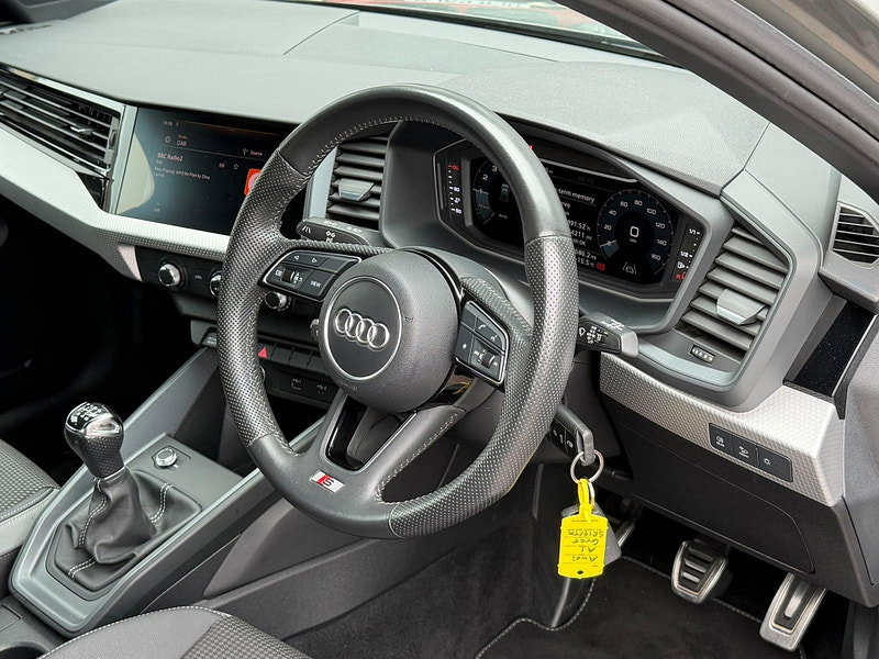 Audi A1 1.0 TFSI 30 S line Sportback Euro 6 (s/s) 5dr 5dr Manual 2026