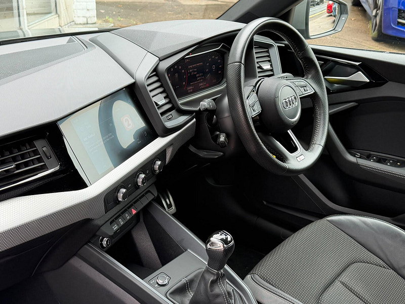 Audi A1 1.0 TFSI 30 S line Sportback Euro 6 (s/s) 5dr 5dr Manual 2026
