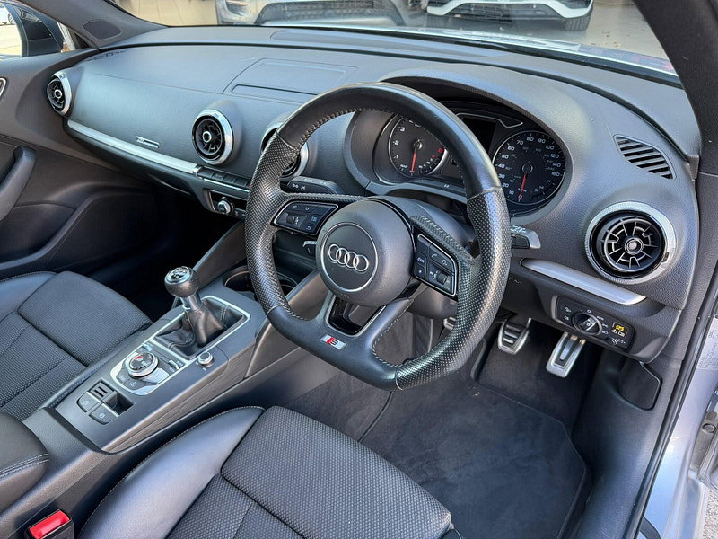 Audi A3 1.5 TFSI CoD 35 Black Edition Sportback 5dr Petrol Manual Euro 6 (s/s) (150 ps) 5dr Manual 2026