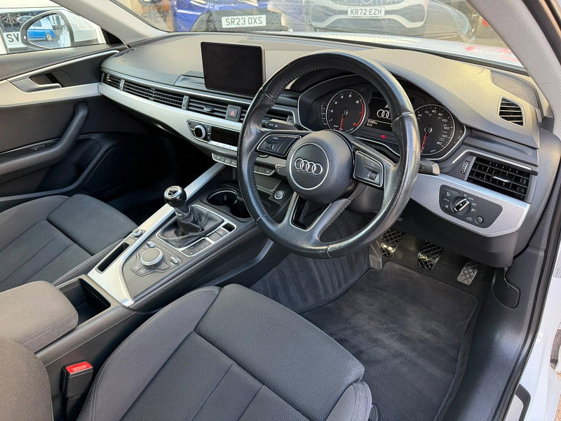 Audi A4 1.4 TFSI Sport Euro 6 (s/s) 4dr 4dr Manual 2026