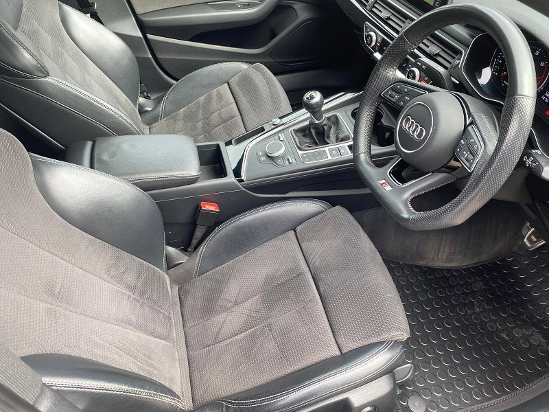 Audi A4 2.0 TFSI 35 Black Edition Saloon 4dr Petrol Manual Euro 6 (s/s) (150 ps) 4dr Manual 2026