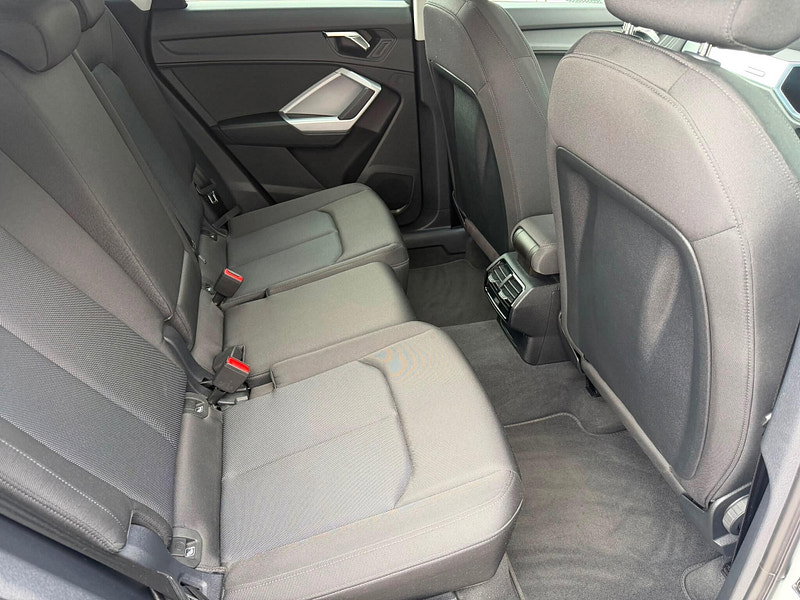 Audi Q3 1.5 TFSI CoD 35 Technik Euro 6 (s/s) 5dr 5dr Manual 2026