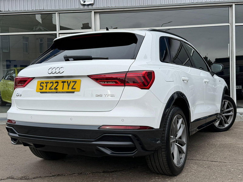 Audi Q3 1.5 TFSI CoD 35 Black Edition Euro 6 (s/s) 5dr 5dr Manual 2026