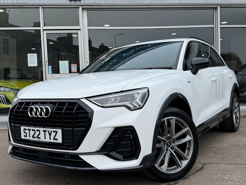 Audi Q3 1.5 TFSI CoD 35 Black Edition Euro 6 (s/s) 5dr 5dr Manual 2026