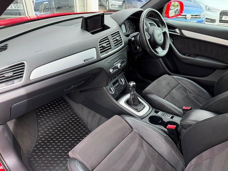 Audi Q3 2.0 TDI S line Plus SUV 5dr Diesel Manual quattro Euro 5 (s/s) (177 ps) 5dr Manual 2026