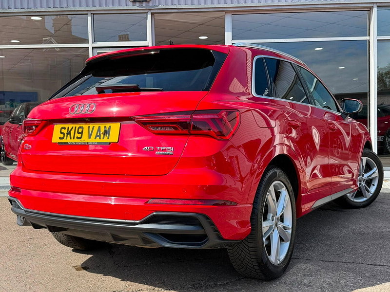 Audi Q3 2.0 TFSI 40 S line S Tronic quattro Euro 6 (s/s) 5dr 5dr Automatic 2026