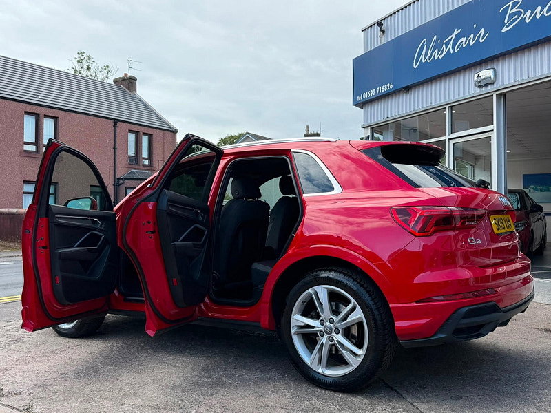 Audi Q3 2.0 TFSI 40 S line S Tronic quattro Euro 6 (s/s) 5dr 5dr Automatic 2026