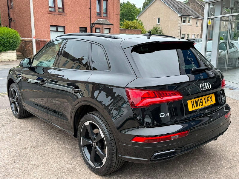 Audi Q5 2.0 TDI 40 Black Edition S Tronic quattro Euro 6 (s/s) 5dr 5dr Automatic 2026