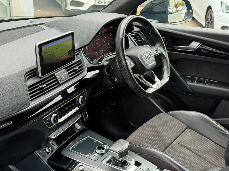 Audi Q5 2.0 TDI 40 Black Edition S Tronic quattro Euro 6 (s/s) 5dr 5dr Automatic 2026