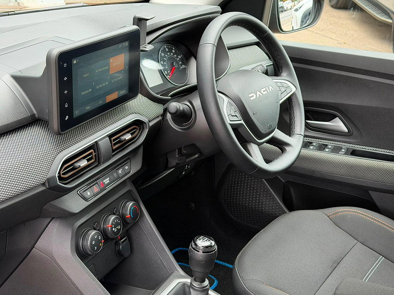 Dacia Sandero Stepway 1.0 TCe Expression Hatchback 5dr Petrol Manual Euro 6 (s/s) (90 ps) 5dr Manual 2026