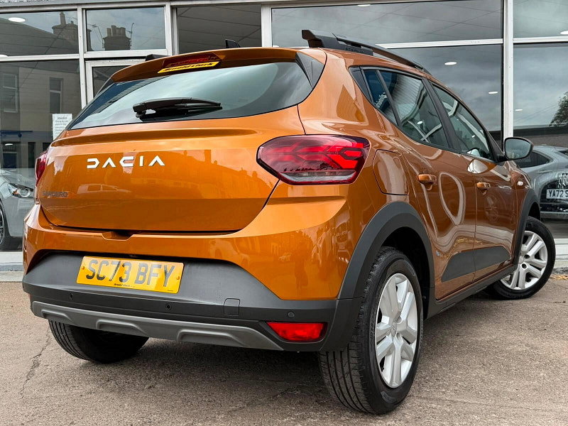 Dacia Sandero Stepway 1.0 TCe Expression Hatchback 5dr Petrol Manual Euro 6 (s/s) (90 ps) 5dr Manual 2026