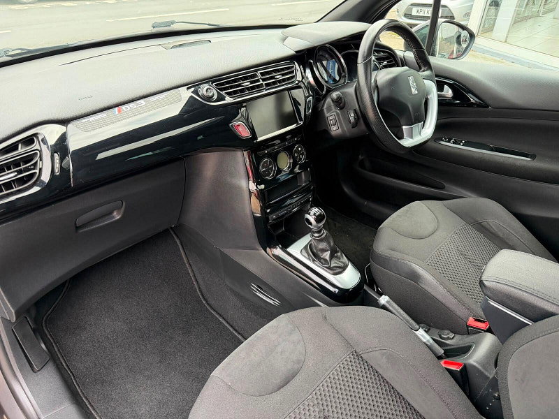 DS Automobiles DS 3 1.2 PureTech Prestige Euro 6 (s/s) 3dr 3dr Manual 2026