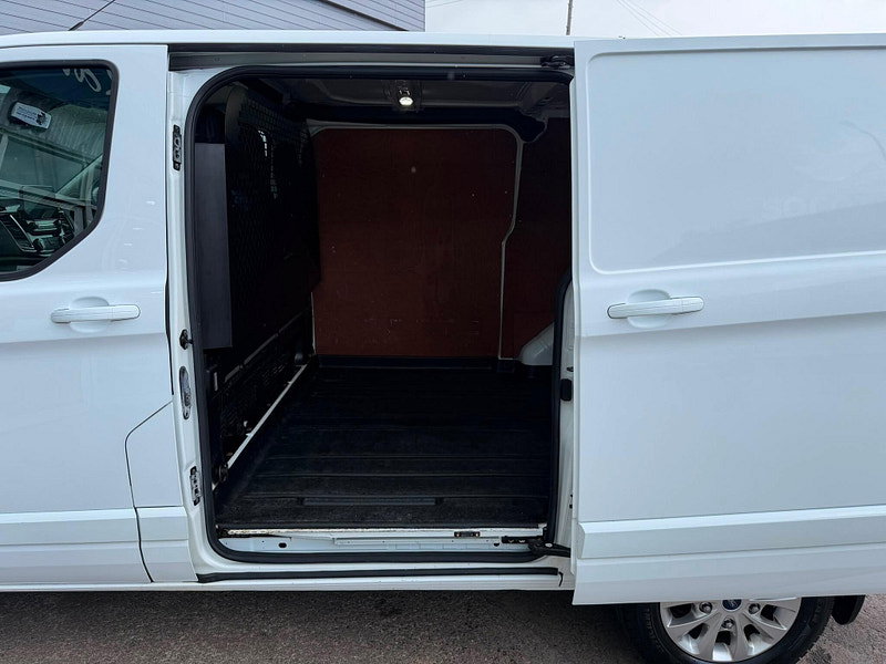 Ford Transit Custom 2.0 300 EcoBlue Limited L1 H1 Euro 6 (s/s) 5dr 5dr Manual 2026