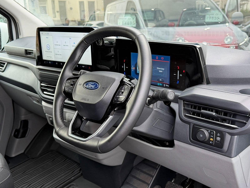 Ford E-transit custom 320 65kWh Limited Auto L2 H1 5dr 5dr Automatic 2026