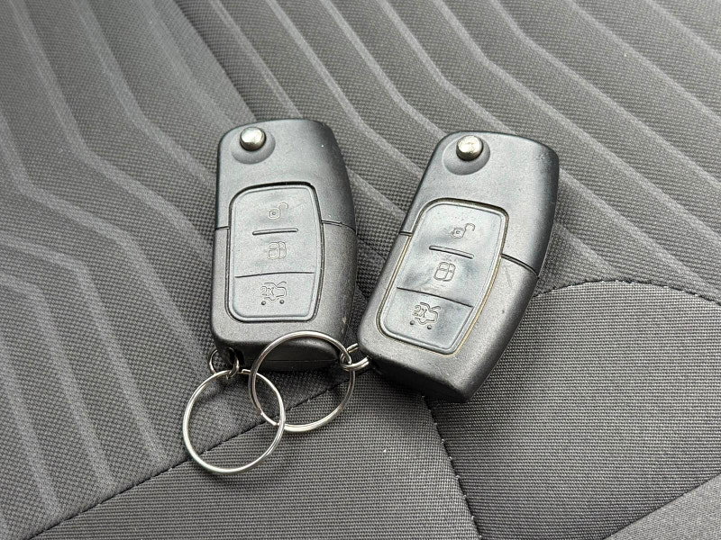 Ford Fiesta 1.0T EcoBoost Zetec Euro 6 (s/s) 5dr 5dr Manual 2026