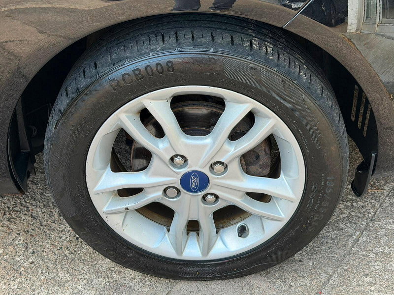 Ford Fiesta 1.6 Zetec Powershift Euro 5 5dr 5dr Automatic 2026