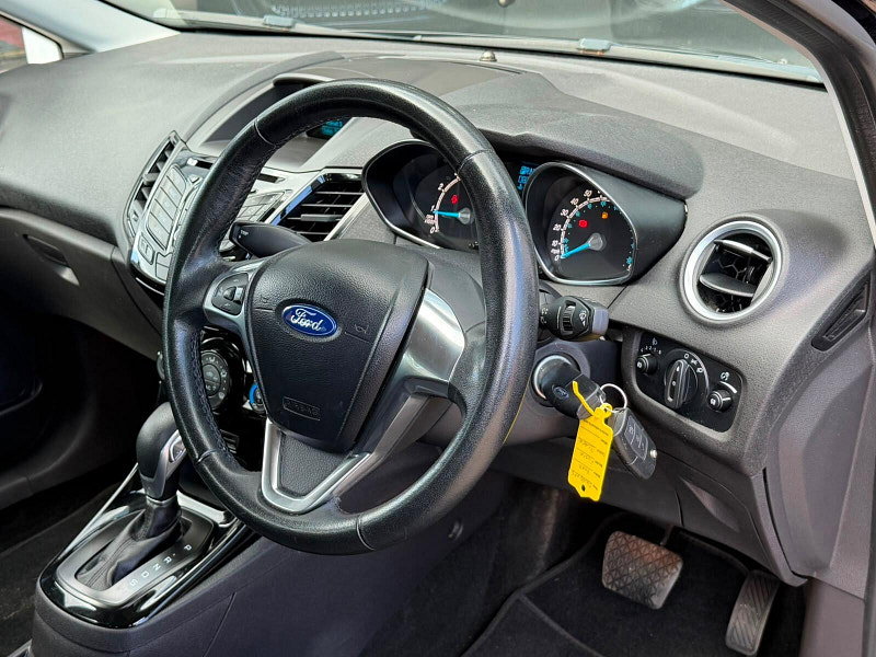 Ford Fiesta 1.6 Zetec Powershift Euro 5 5dr 5dr Automatic 2026