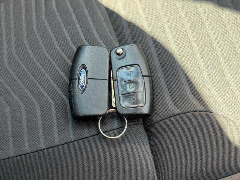 Ford Fiesta 1.6 Zetec Powershift Euro 5 5dr 5dr Automatic 2026