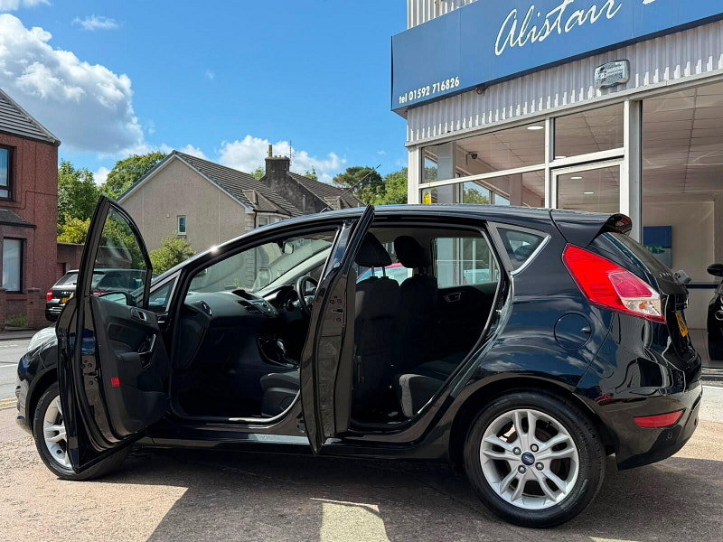 Ford Fiesta 1.6 Zetec Powershift Euro 5 5dr 5dr Automatic 2026