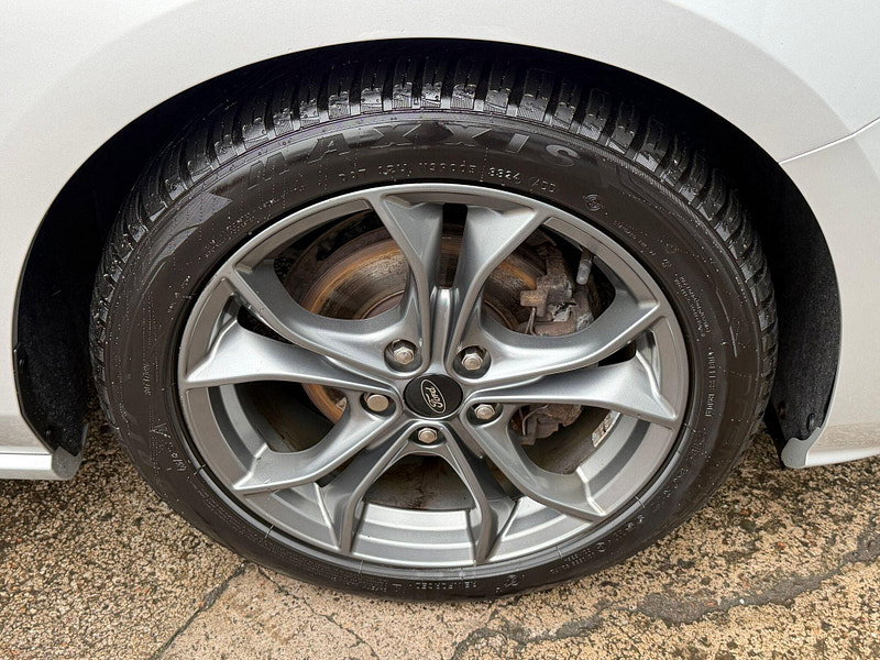 Ford Focus 1.0T EcoBoost MHEV ST-Line Edition Euro 6 (s/s) 5dr 5dr Manual 2026