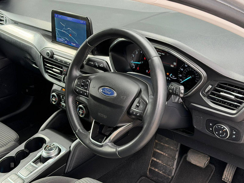 Ford Focus 1.0T EcoBoost Titanium Auto Euro 6 (s/s) 5dr 5dr Automatic 2026
