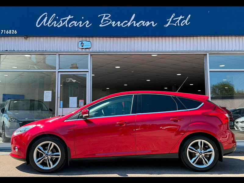 Ford Focus 1.0T EcoBoost Titanium X Euro 5 (s/s) 5dr 5dr Manual 2026