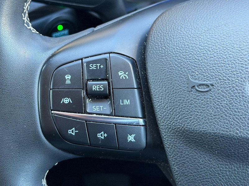 Ford Kuga 2.5 Duratec 14.4kWh Vignale CVT Euro 6 (s/s) 5dr 5dr Automatic 2026