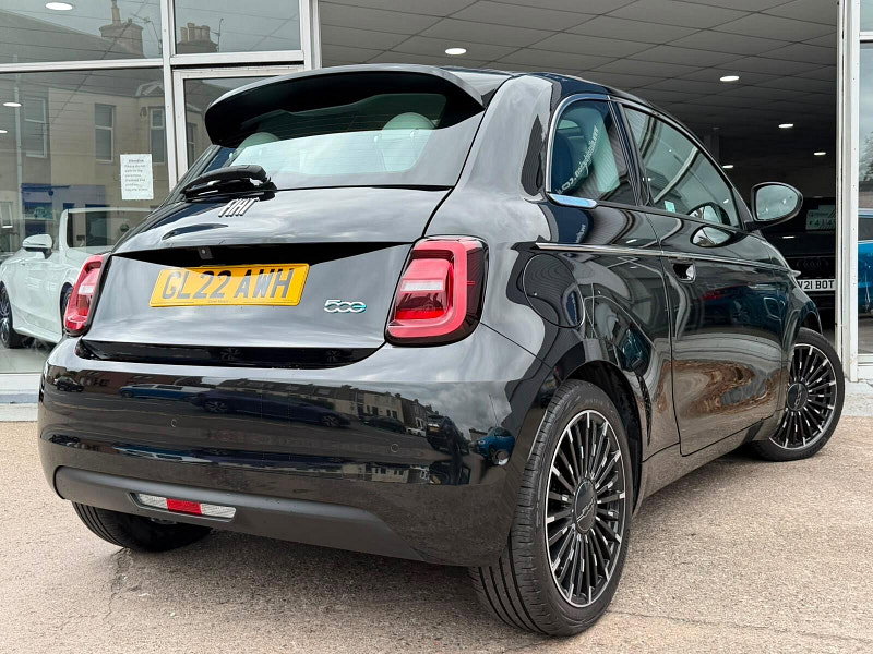 Fiat 500e 42kWh La Prima Auto 3dr 3dr Automatic 2026