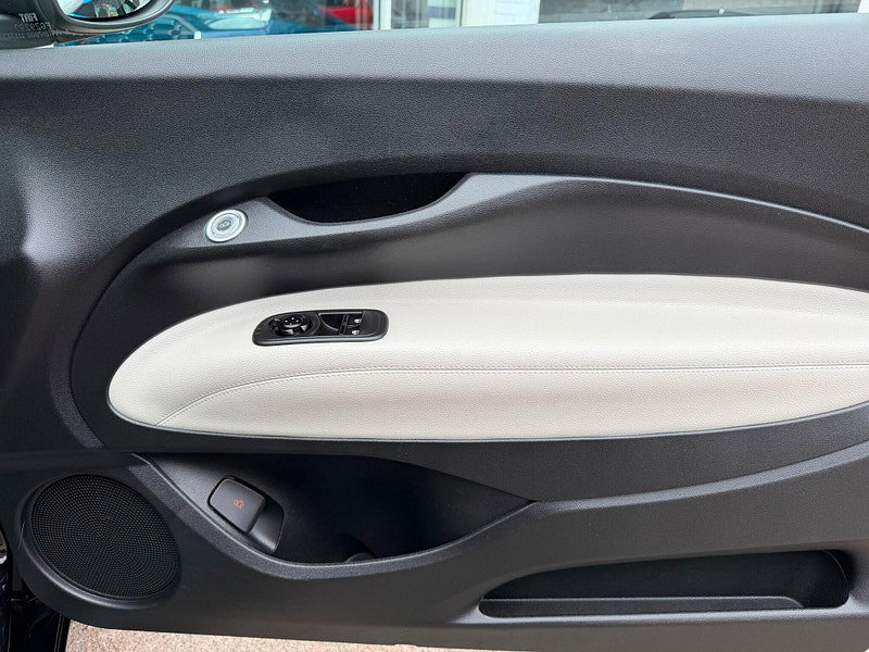 Fiat 500e 42kWh La Prima Auto 3dr 3dr Automatic 2026