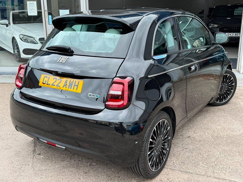 Fiat 500e 42kWh La Prima Auto 3dr 3dr Automatic 2026