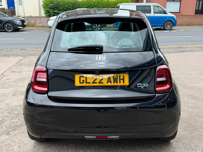 Fiat 500e 42kWh La Prima Auto 3dr 3dr Automatic 2026