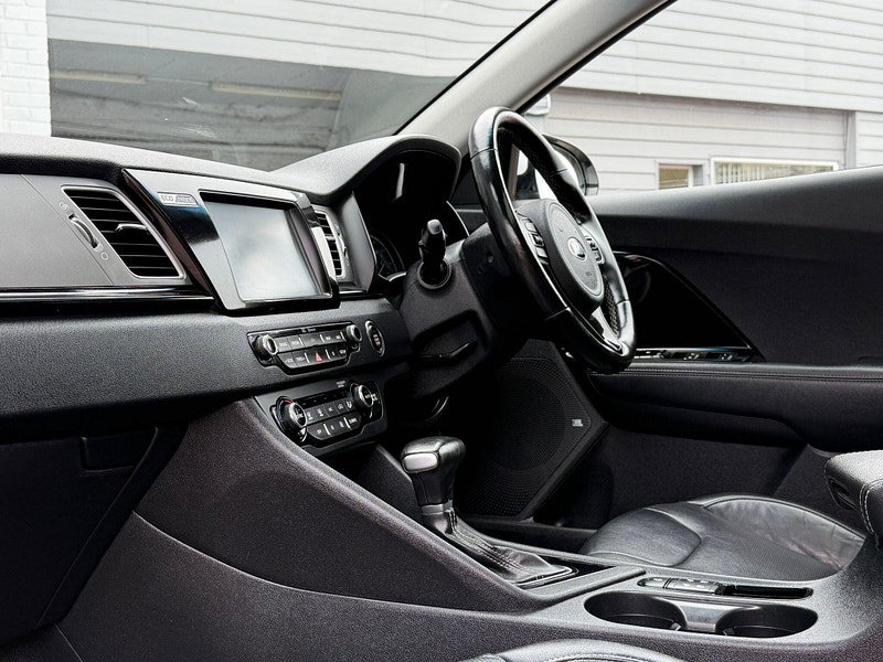 Kia Niro 1.6h GDi 4 DCT Euro 6 (s/s) 5dr ( 16in Alloy) 5dr Automatic 2026