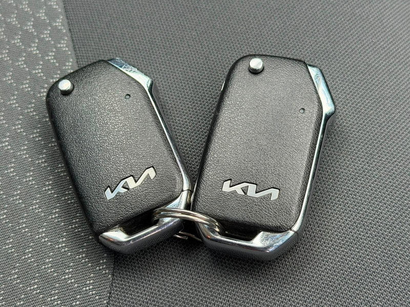 Kia Niro 1.6h GDi 2 DCT Euro 6 (s/s) 5dr 5dr Automatic 2026