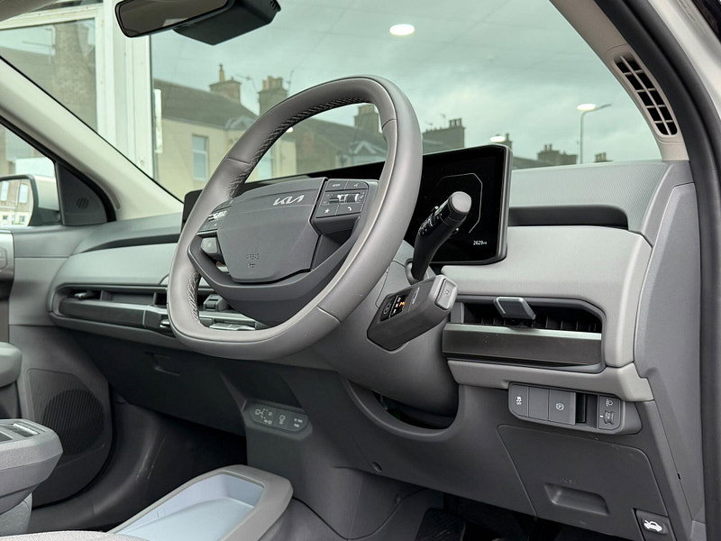 Kia EV3 Standard Range 58.3kWh Air Auto 5dr 5dr Automatic 2026