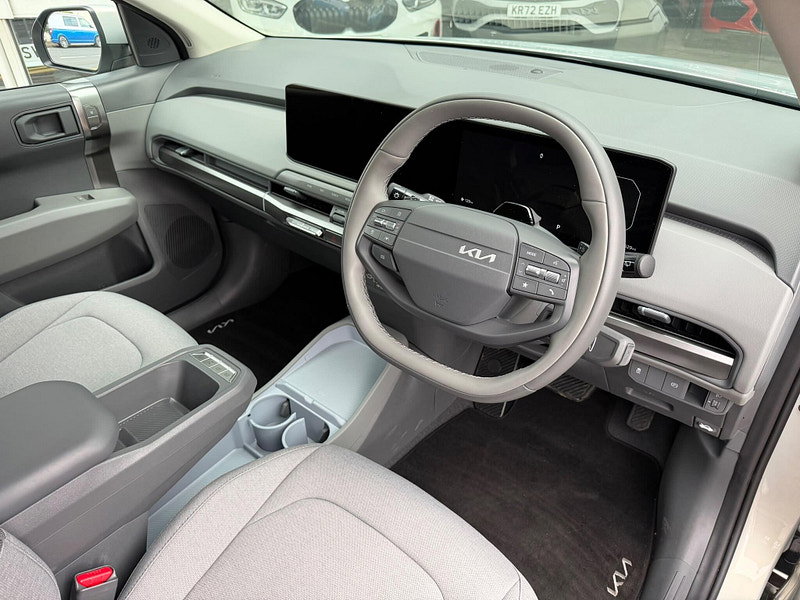 Kia EV3 Standard Range 58.3kWh Air Auto 5dr 5dr Automatic 2026