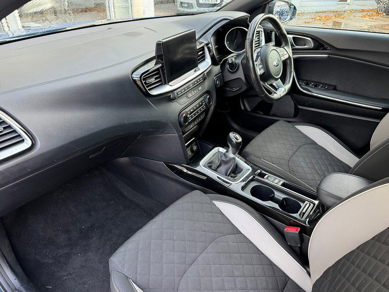 Kia ProCeed 1.6 CRDi GT-Line Shooting Brake Euro 6 (s/s) 5dr 5dr Manual 2026