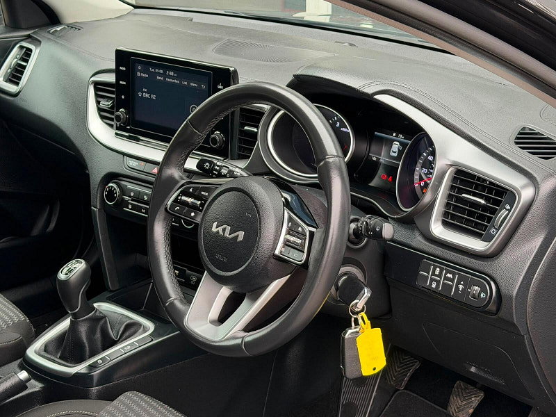 Kia XCeed 1.5 T-GDi 2 Euro 6 (s/s) 5dr 5dr Manual 2026