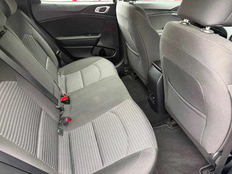 Kia XCeed 1.5 T-GDi 2 Euro 6 (s/s) 5dr 5dr Manual 2026