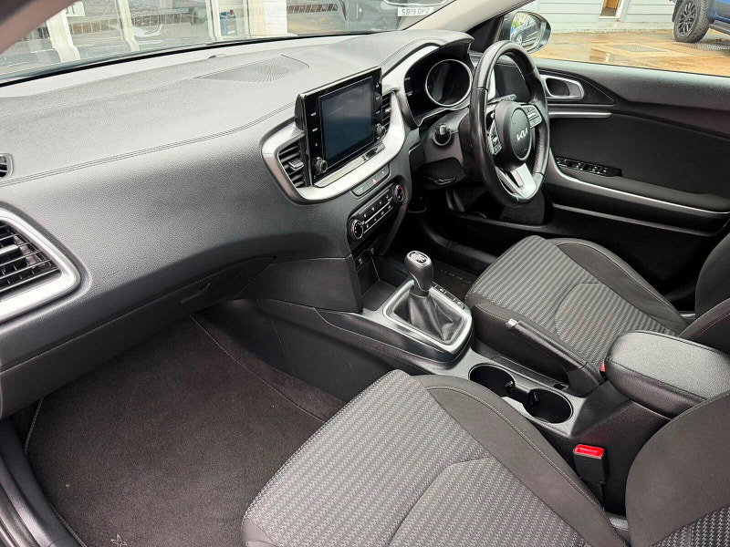 Kia XCeed 1.5 T-GDi 2 Euro 6 (s/s) 5dr 5dr Manual 2026